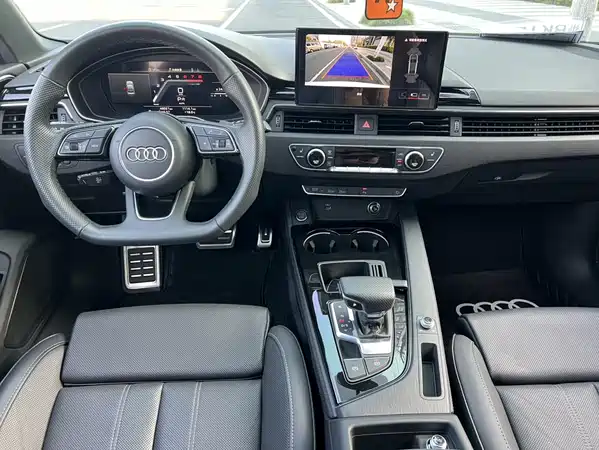 Audi A4L 2024