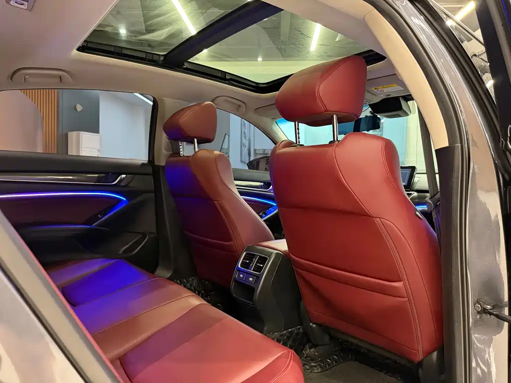 Honda Accord 2023 — фото 13