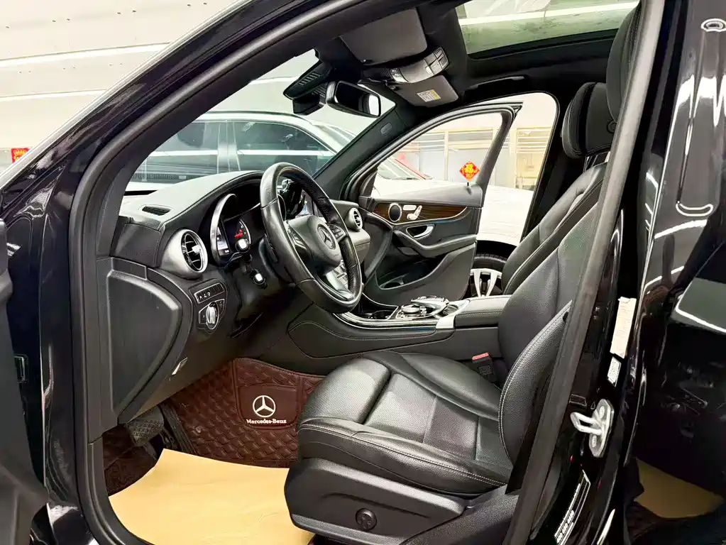 Mercedes-Benz GLC 2019