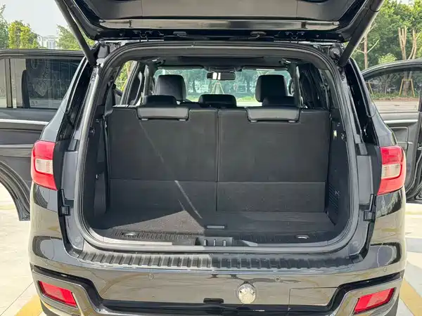 Ford Everest 2020