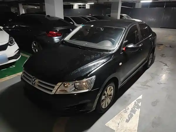 Volkswagen Santana 2015