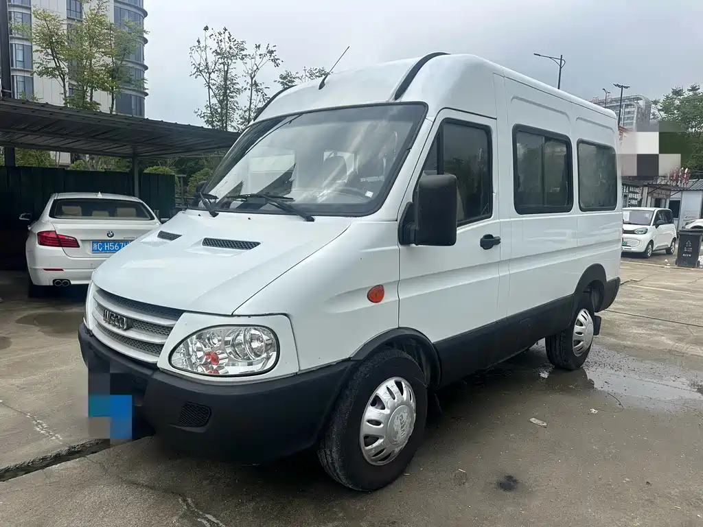 IVECO Baodi 2017 — фото 1