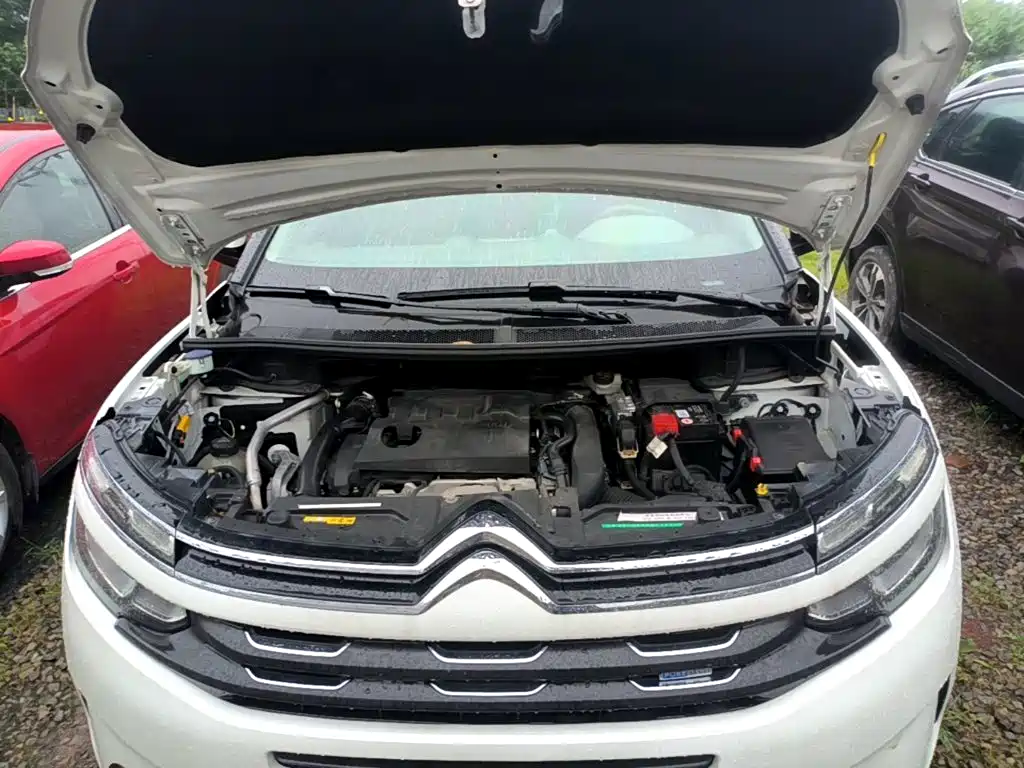 Citroën C5 Aircross 2018 — фото 20