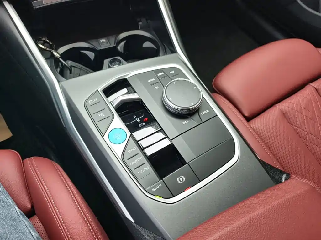 BMW i3 2025 — фото 14