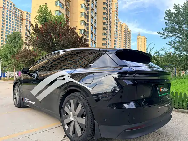 Li Auto i6 2026
