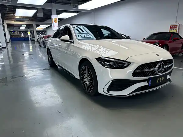 Mercedes-Benz C-Class 2022