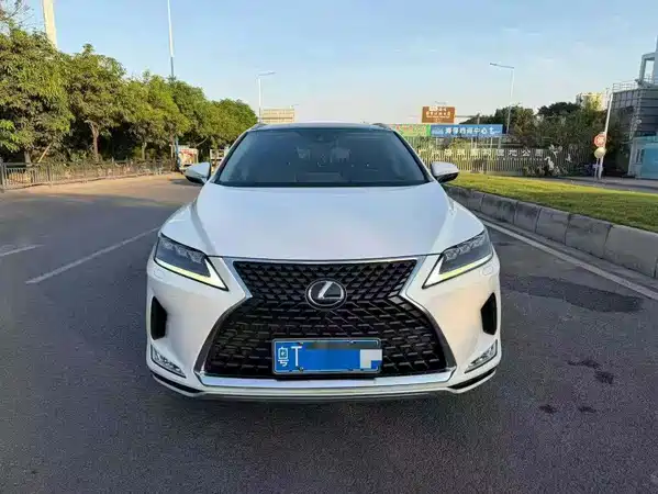 Lexus RX 2020