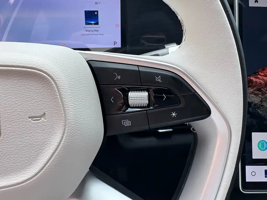 Geely Galaxy L7 2024 — фото 11