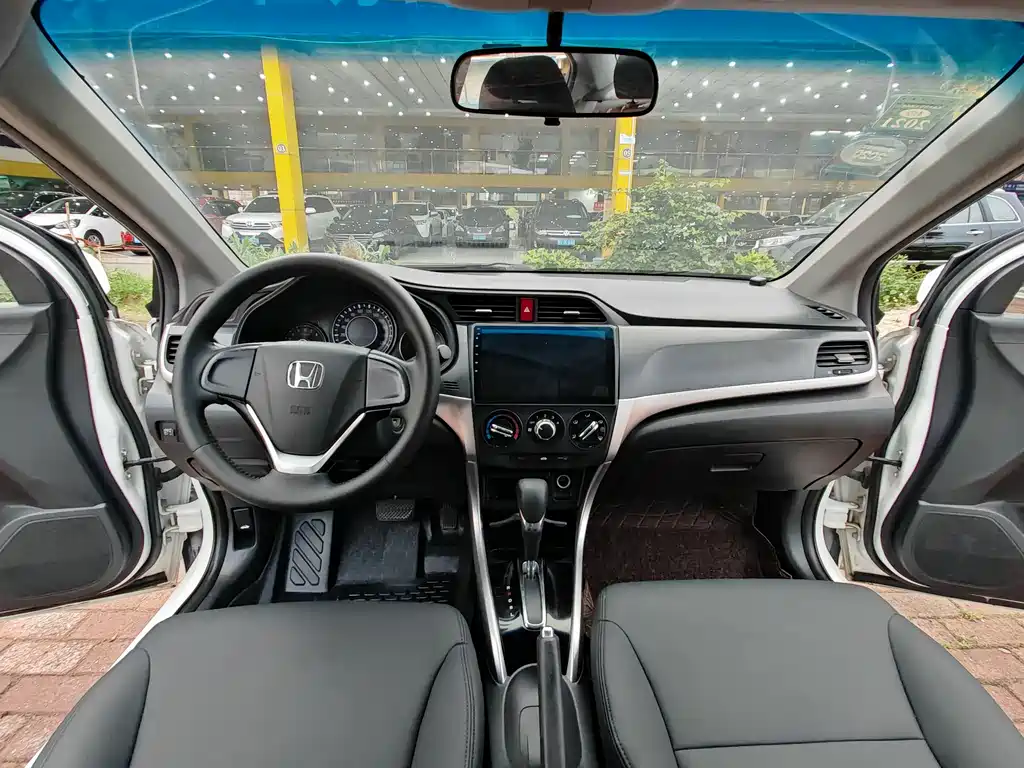 Honda Crider 2018 — фото 12