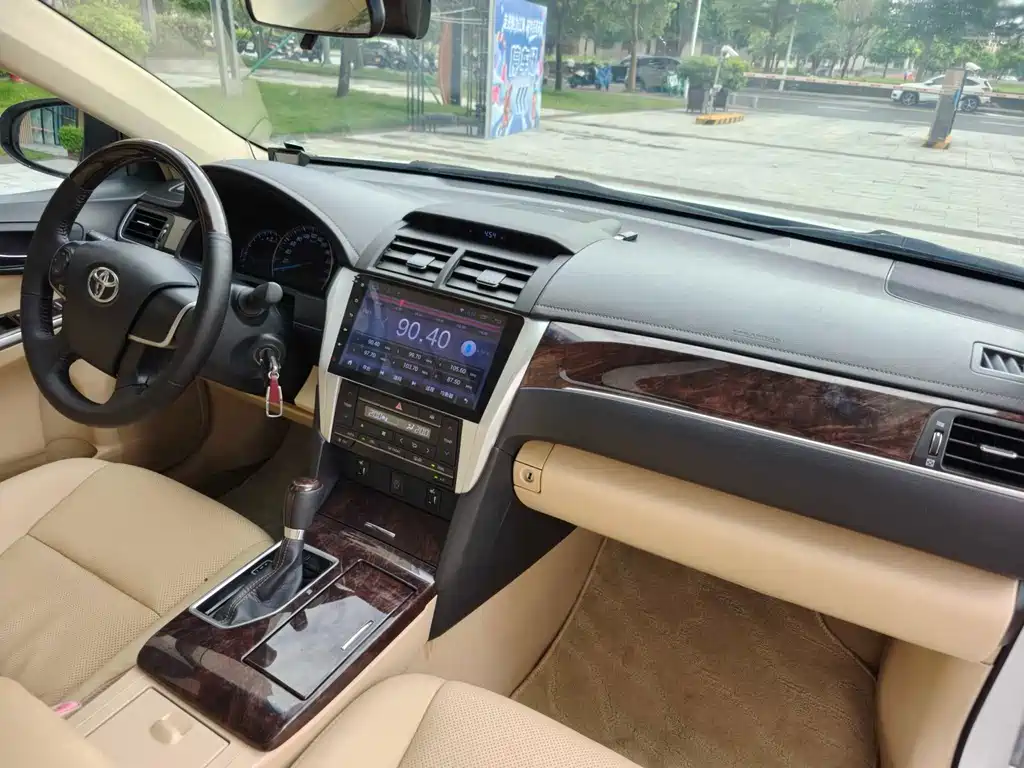Toyota Camry 2017