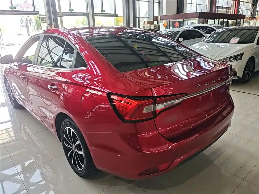 Roewe i5 2019 — фото 5