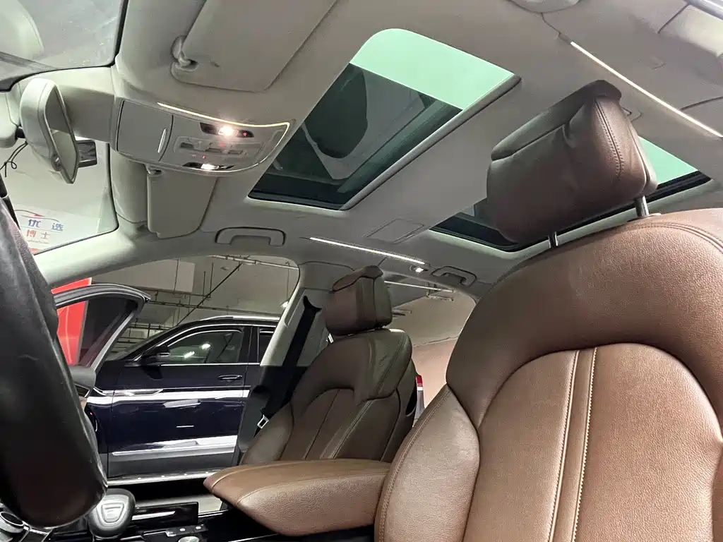 Audi A8 2015 — фото 15