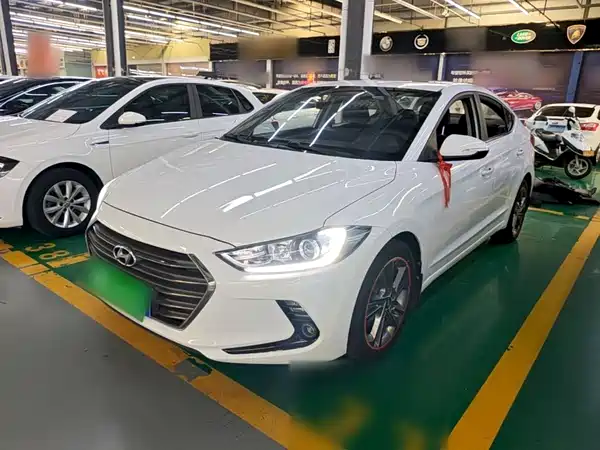 Hyundai Celesta 2017