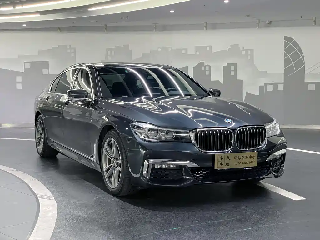 BMW 7 Series 2019 — фото 3