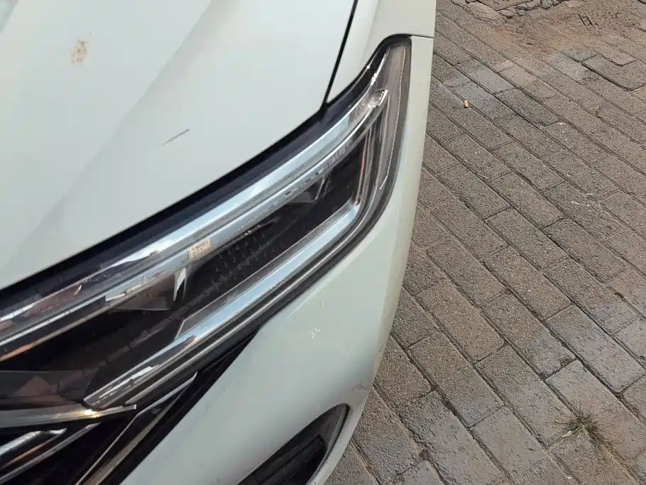 Volkswagen Sagitar 2023