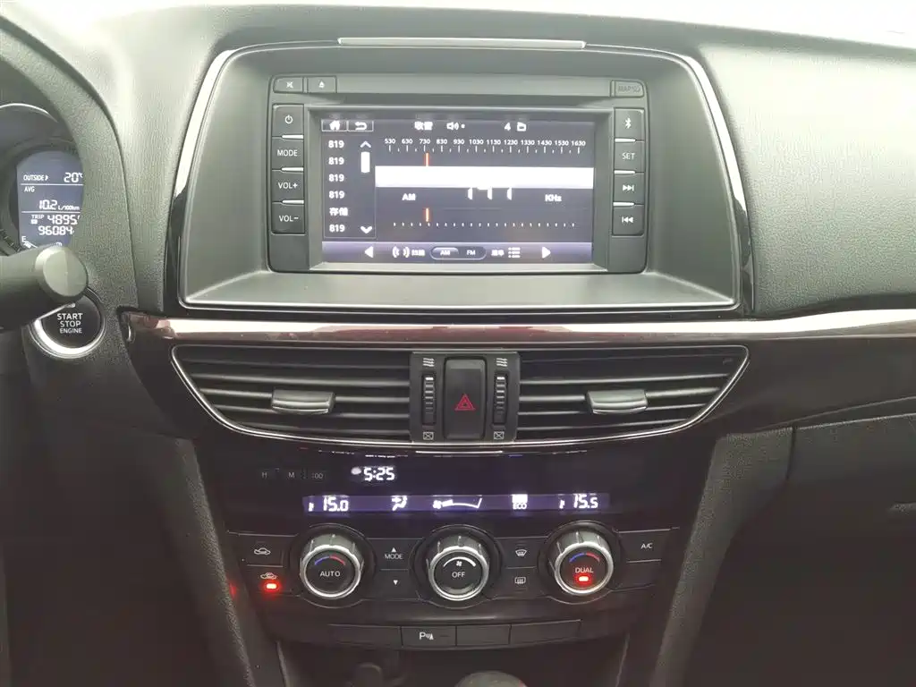 Mazda Atenza 2015 — фото 12