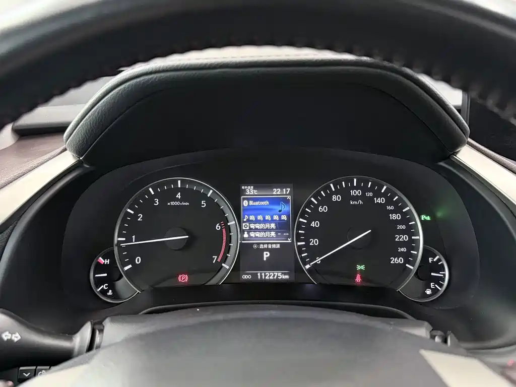 Lexus RX 2017 — фото 13