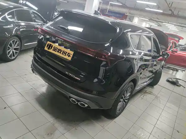Jetour X70 PLUS 2025
