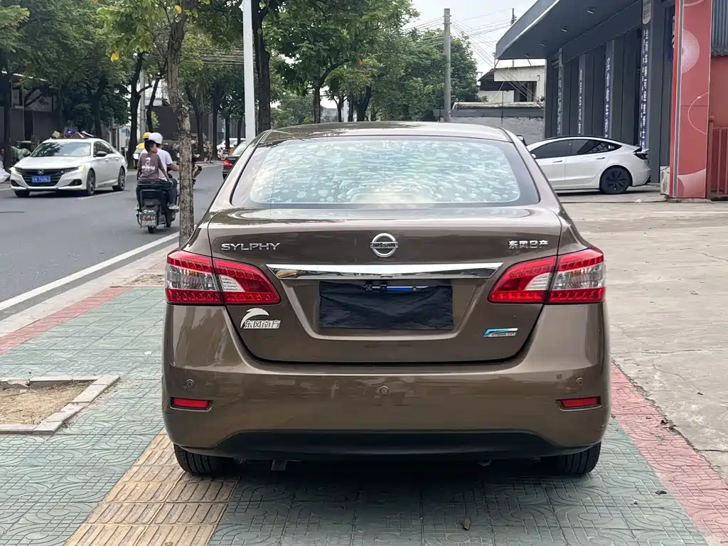 Nissan Sylphy 2014