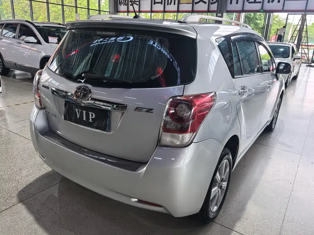 Toyota Verso 2012