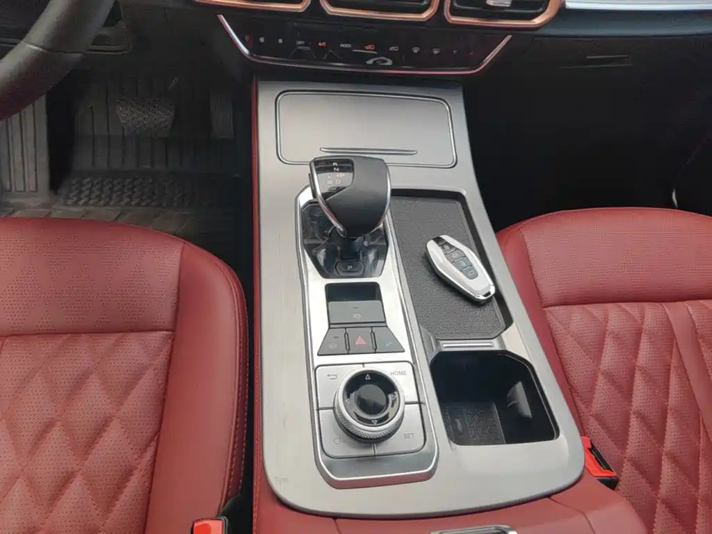 Jetour X70 PLUS 2025 — фото 14