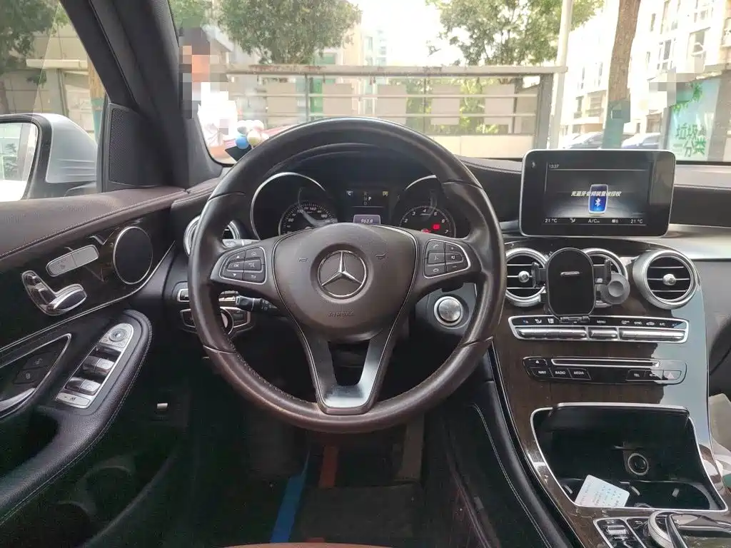 Mercedes-Benz GLC 2016