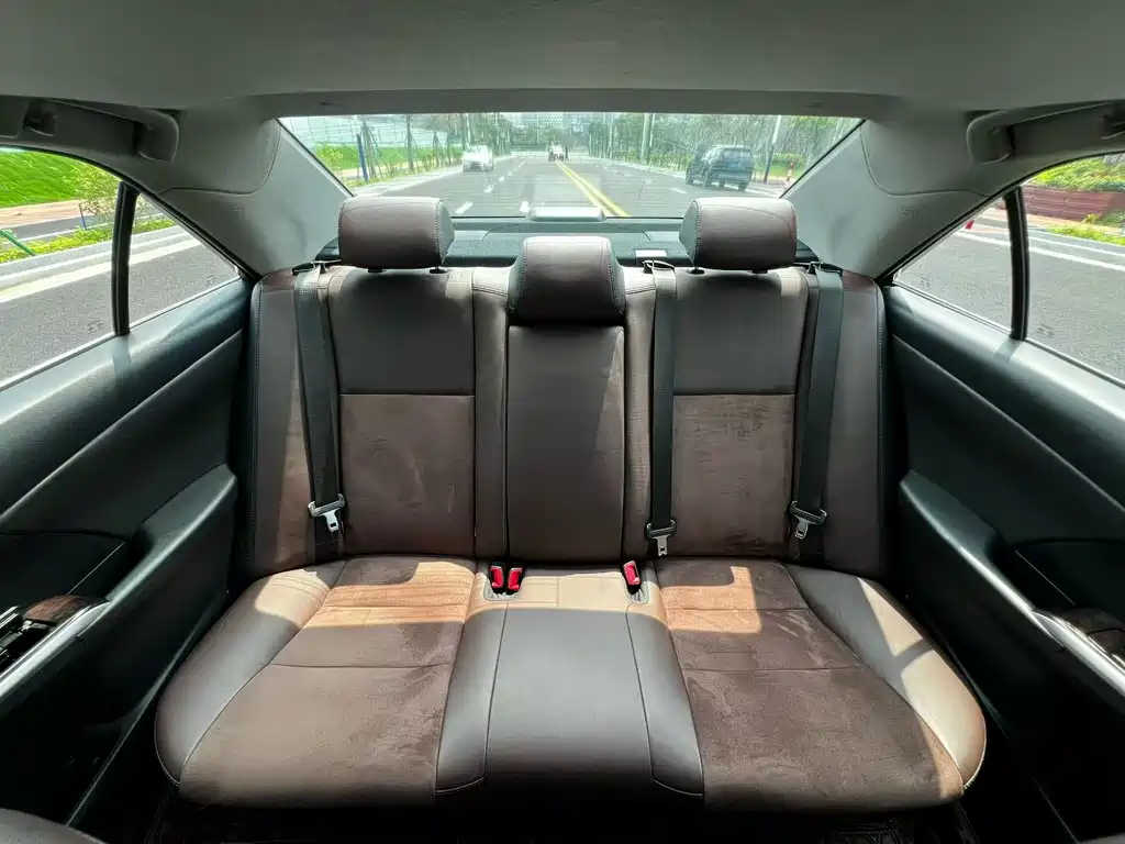 Toyota Camry 2017