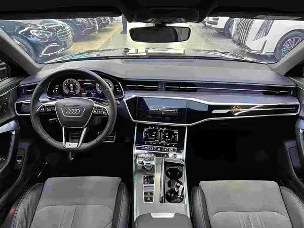 Audi A6L 2020