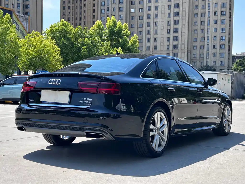 Audi A6L 2018 — фото 12