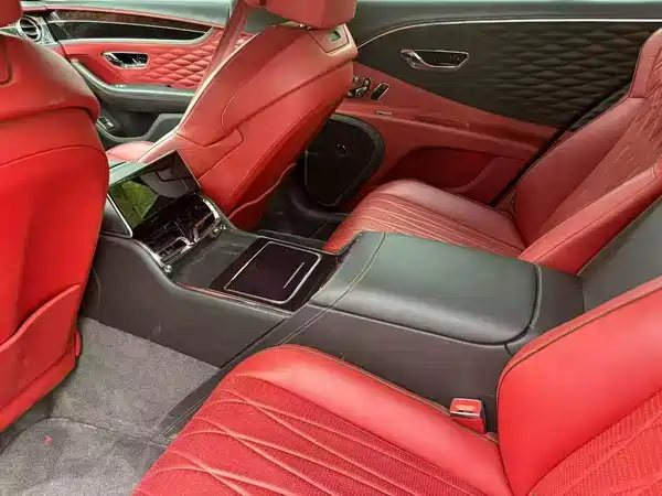 Bentley Flying Spur 2022