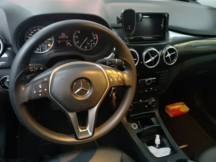 Mercedes-Benz B-Class 2013 — фото 12