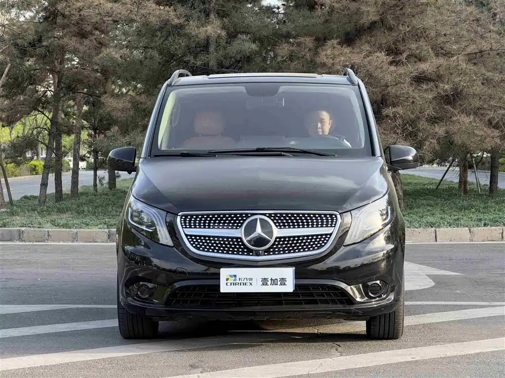 Mercedes-Benz Vito 2022 — фото 2