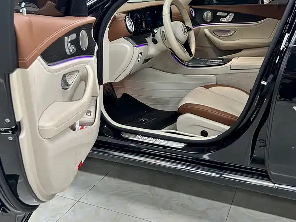 Mercedes-Benz E-Class 2021