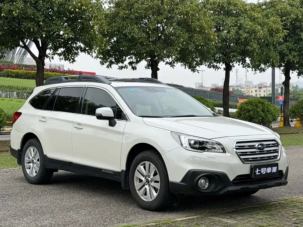 Subaru Outback 2016 — фото 2