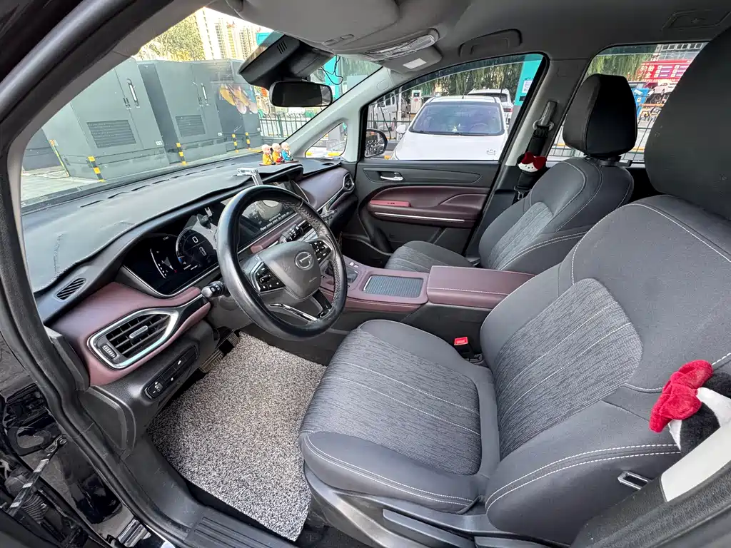 GAC Trumpchi M6 2023 — фото 15