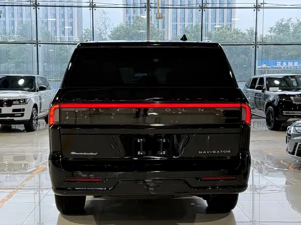 Lincoln Navigator 2025