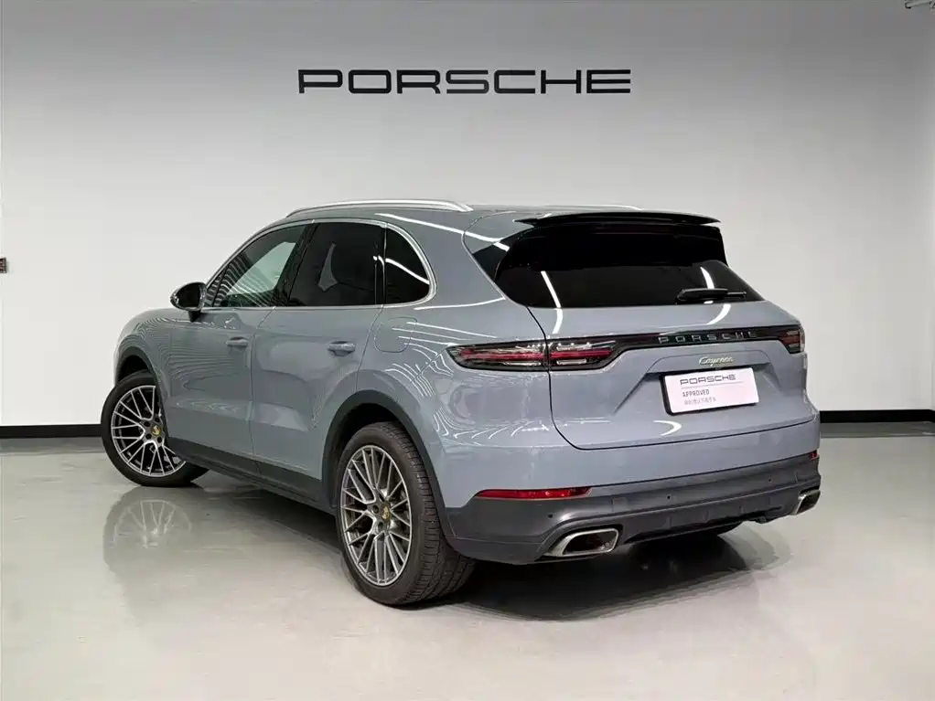 Porsche Cayenne Hybrid 2020 — фото 4