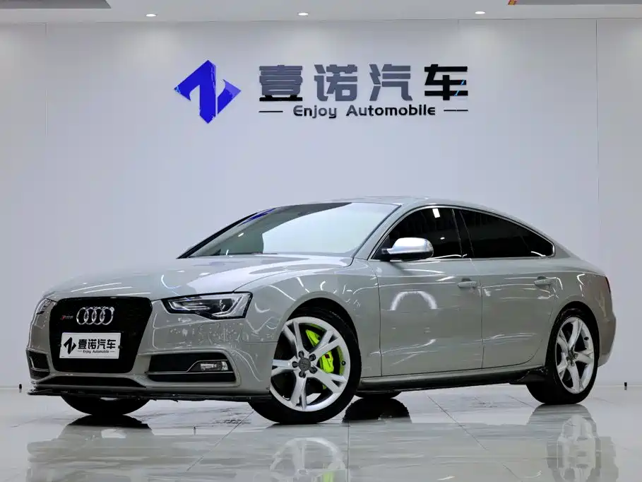 Audi S5 2013 — фото 1