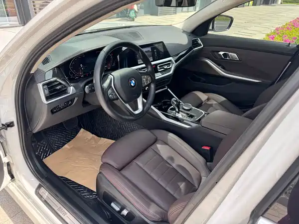 BMW 3 Series 2020