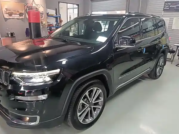 Jeep Grand Commander 2018