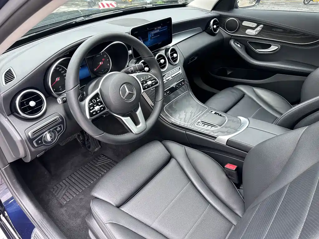 Mercedes-Benz C-Class 2019