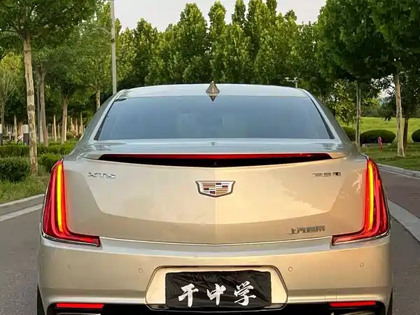 Cadillac XTS 2018