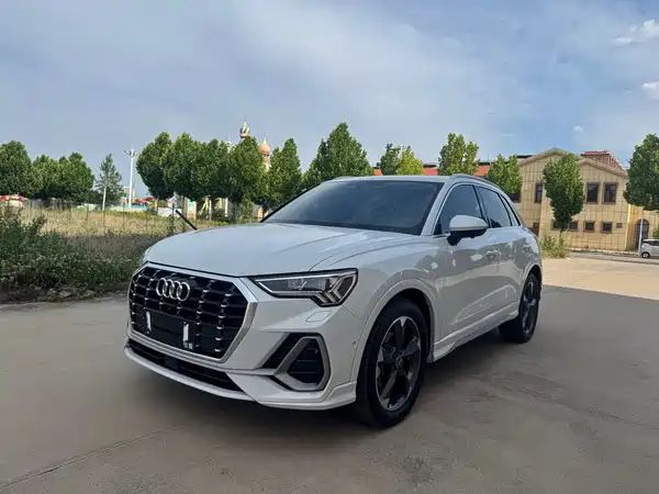 Audi Q3 2023