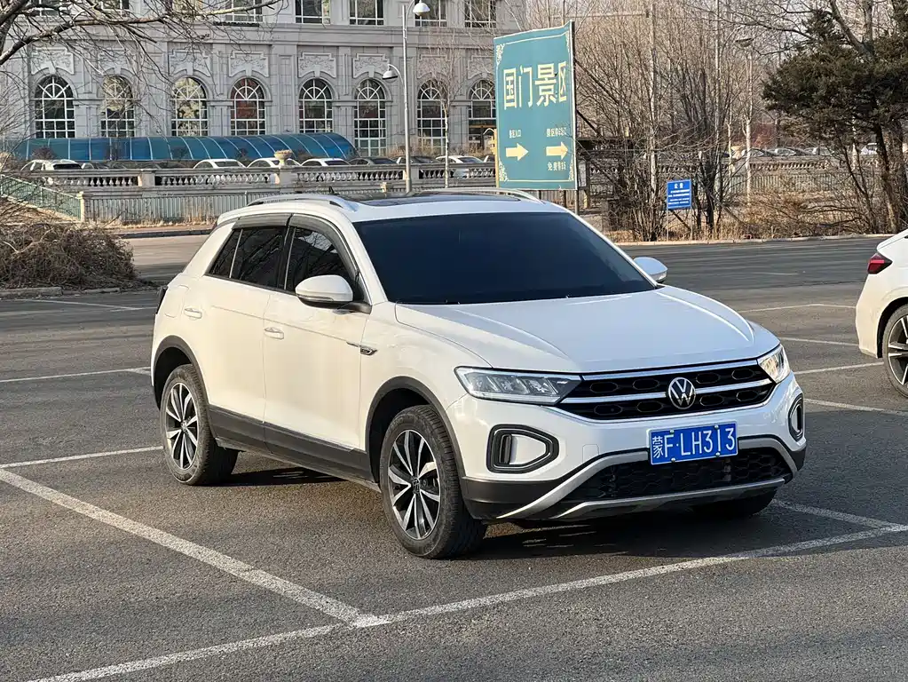 Volkswagen T-Roc 2022 — фото 3