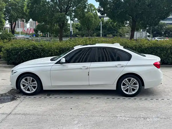 BMW 3 Series 2017