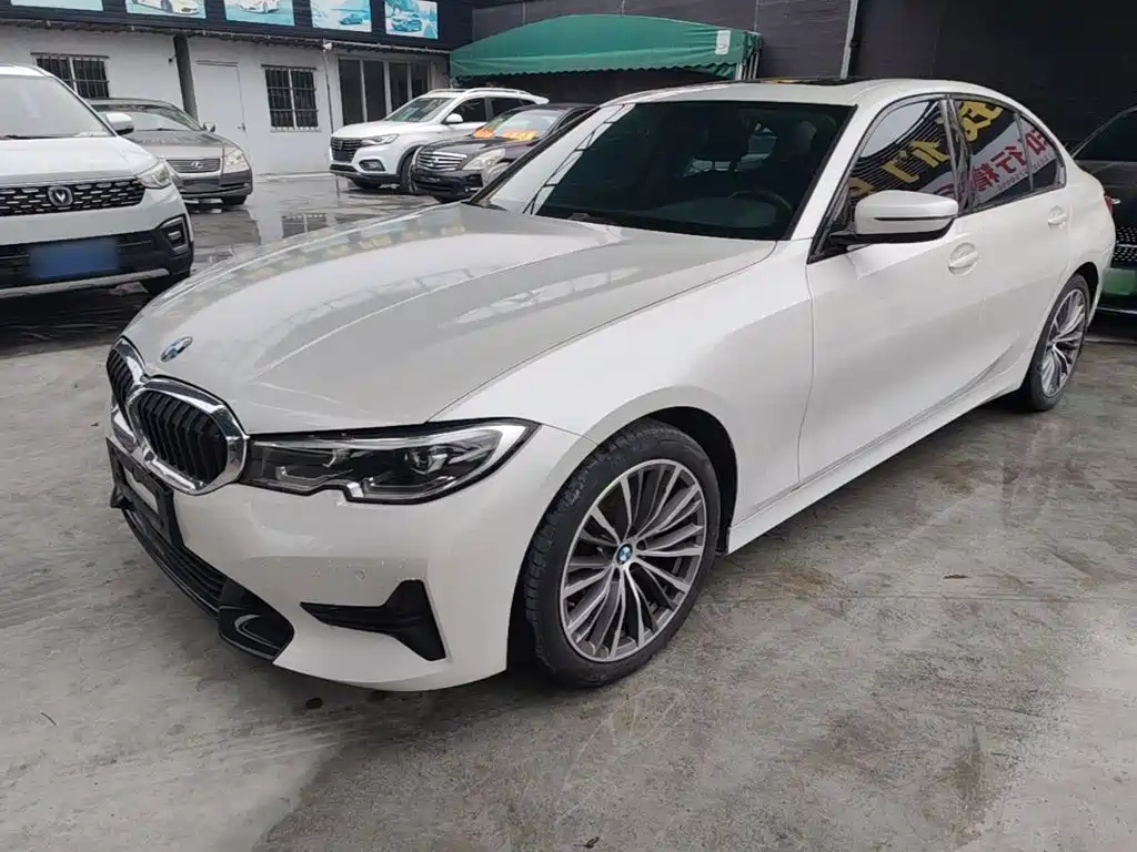 BMW 3 Series 2021