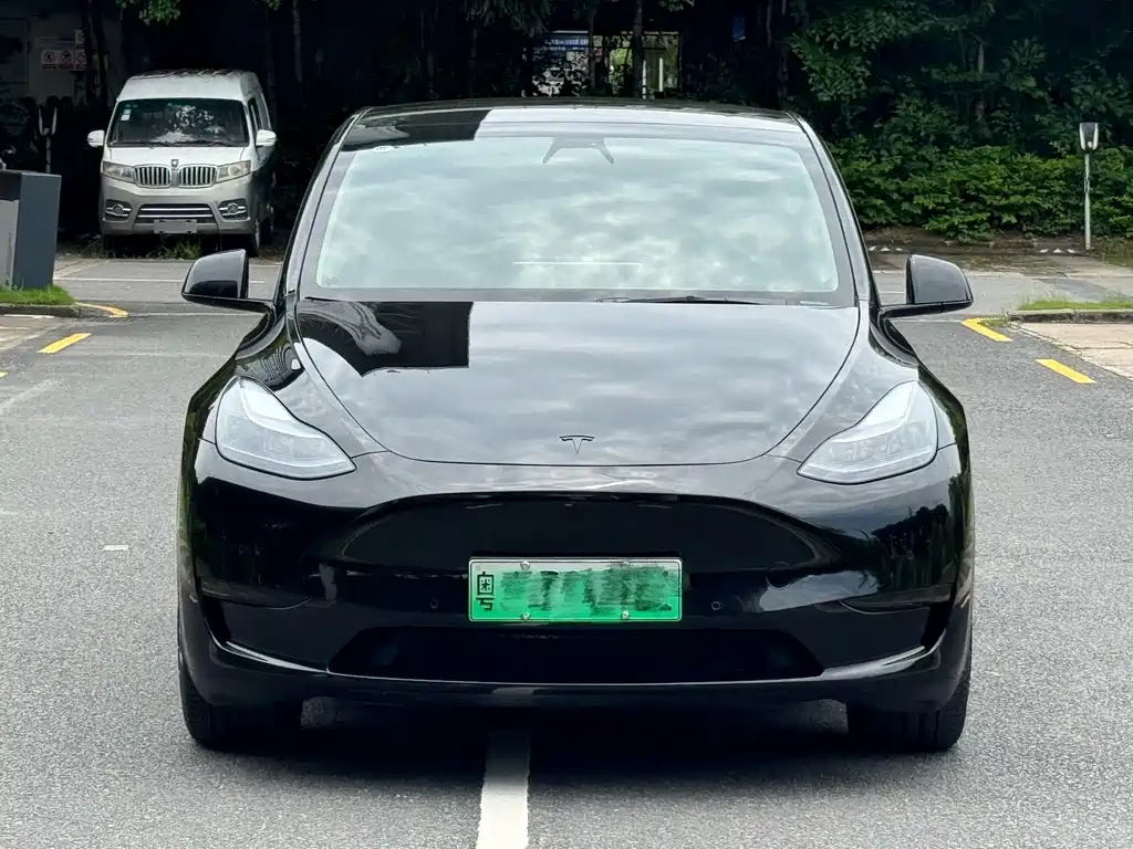 Tesla Model Y 2022 — фото 2