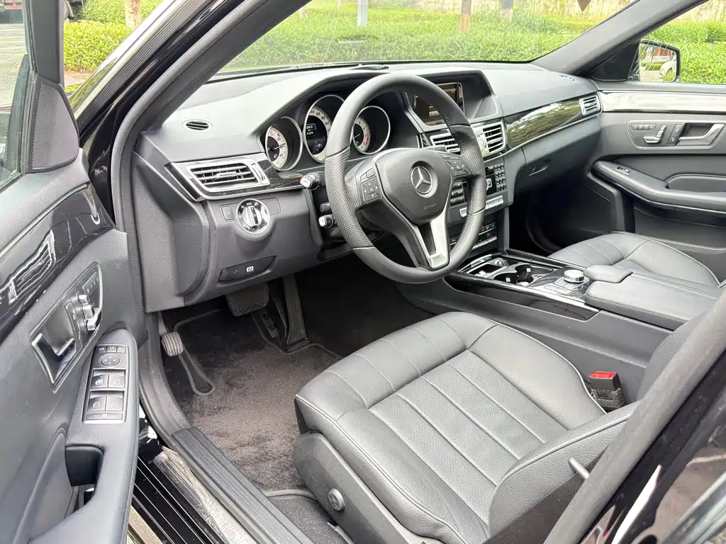 Mercedes-Benz E-Class 2014