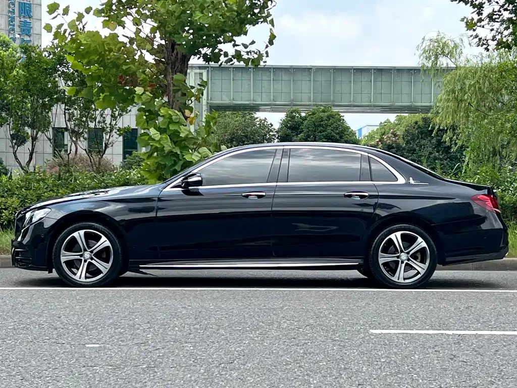 Mercedes-Benz E-Class 2017