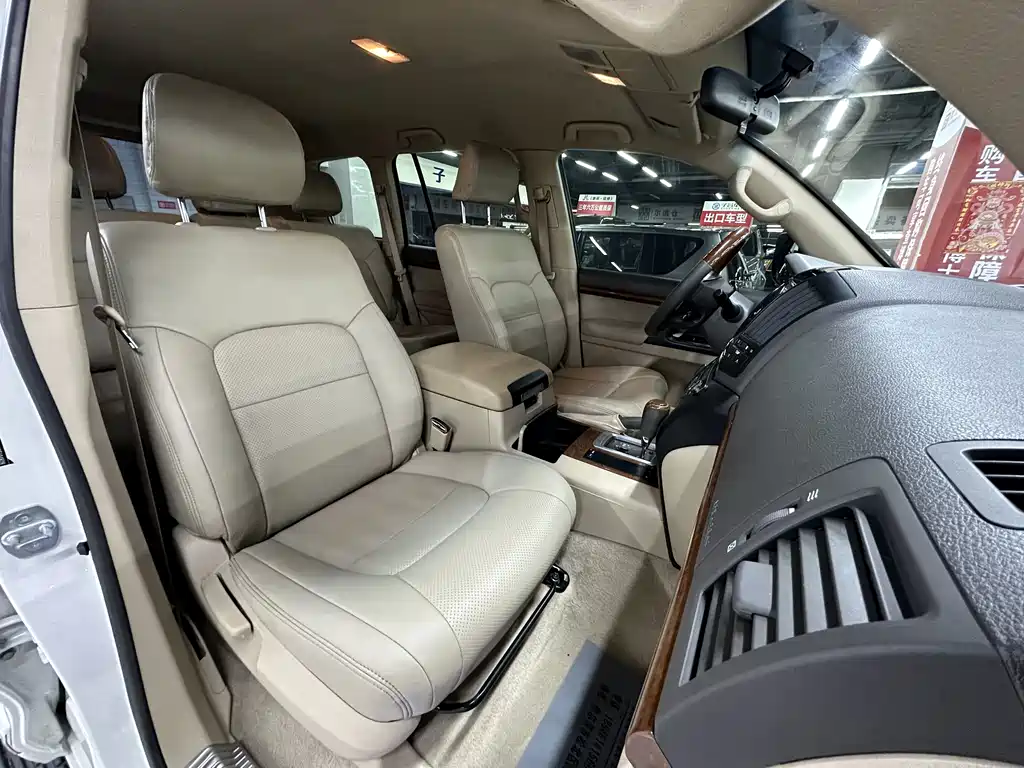 Toyota Land Cruiser 2016 — фото 12